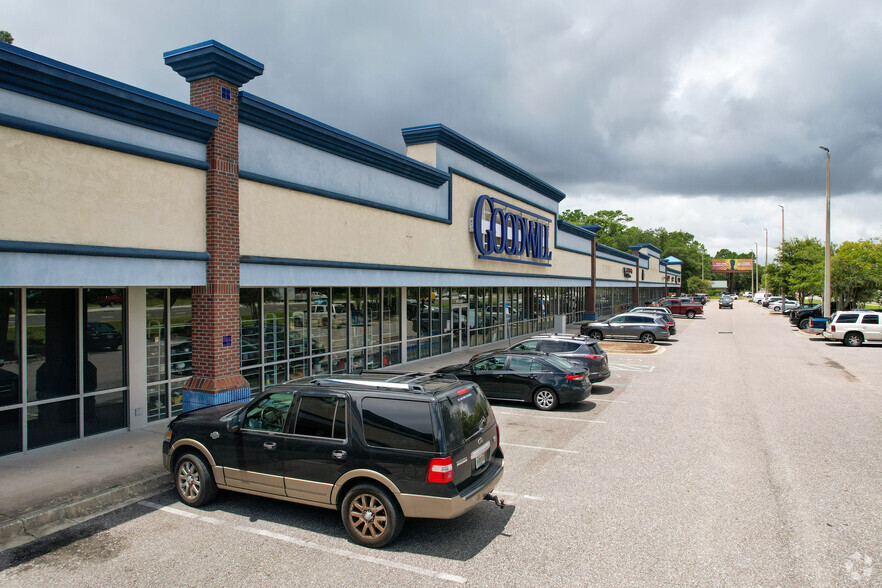 474260-474282 State Road 200, Yulee, FL for lease - Building Photo - Image 2 of 5