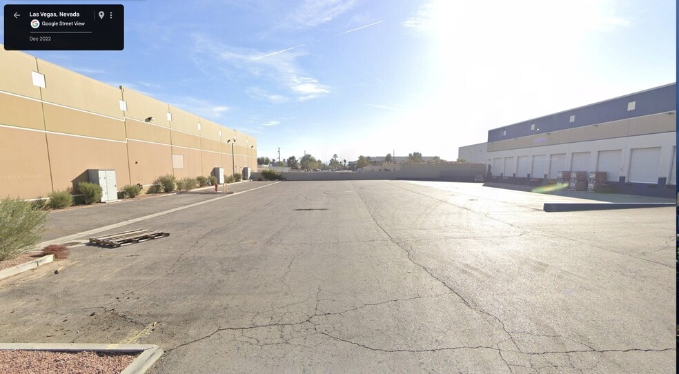1965 Pama Ln, Las Vegas, NV for lease - Building Photo - Image 3 of 4