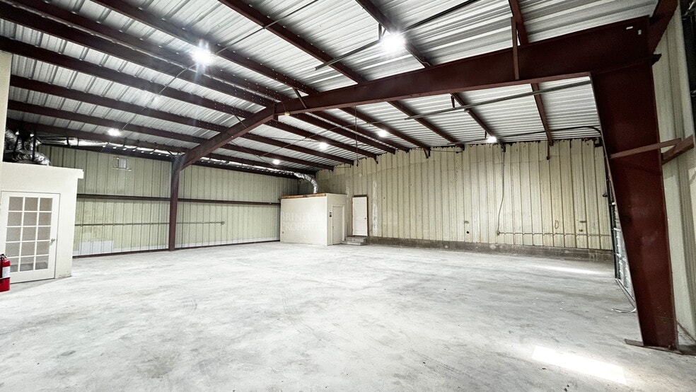 901 Brandi Ln, Round Rock, TX for lease - Interior Photo - Image 3 of 5