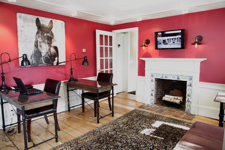 353 Boston Post Rd, Sudbury, MA à louer - Photo du bâtiment - Image 3 de 18