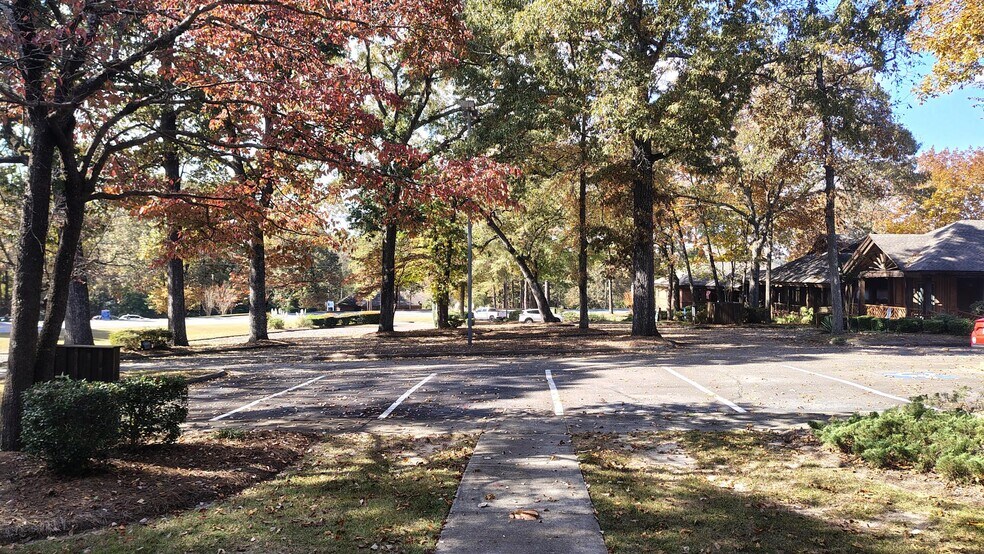 11 Corporate Pointe, Warner Robins, GA à vendre - Autre - Image 2 de 8