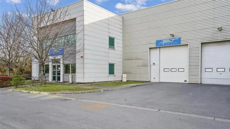 Flex in Le Bourget for lease Building Photo- Image 1 of 14