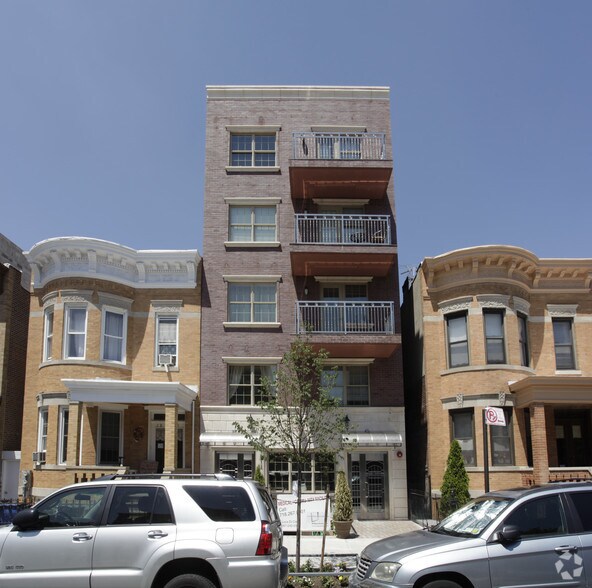 2834 38th St, Astoria, NY for sale - Building Photo - Image 2 of 43