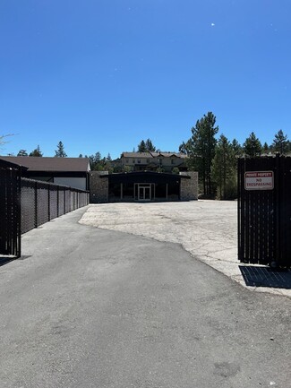 Plus de détails pour 735 Stocker Rd, Big Bear Lake, CA - Flex à louer