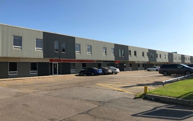 Plus de détails pour 4630-4732 91st Ave NW, Edmonton, AB - Bureau à louer