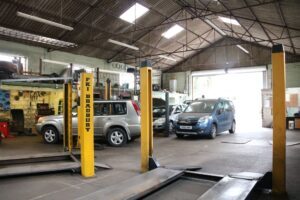 4 Albion Road, Fordingbridge for sale - Interior Photo - Image 2 of 4