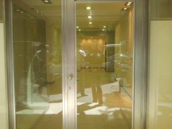 Retail in Cáceres, Cáceres for lease - Building Photo - Image 2 of 7