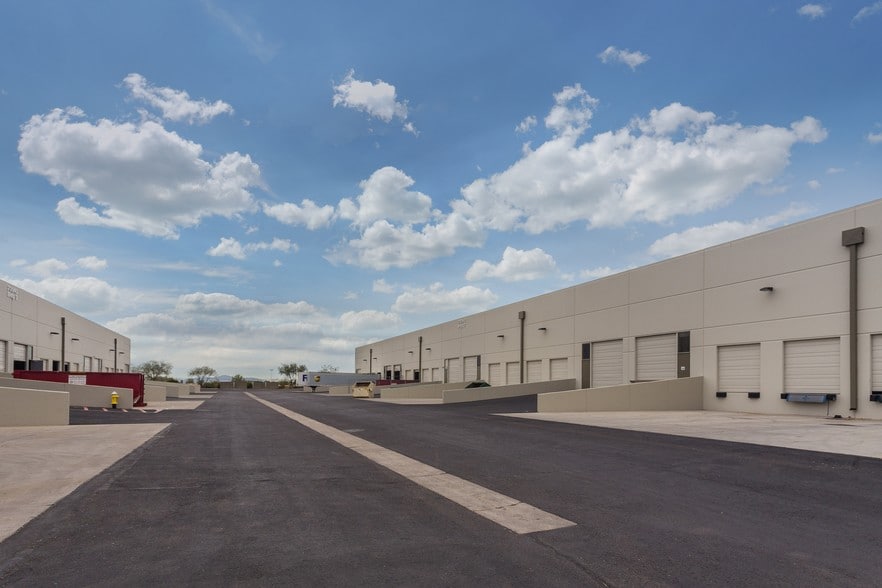 23040 N 11th Ave, Phoenix, AZ for lease - Building Photo - Image 3 of 3