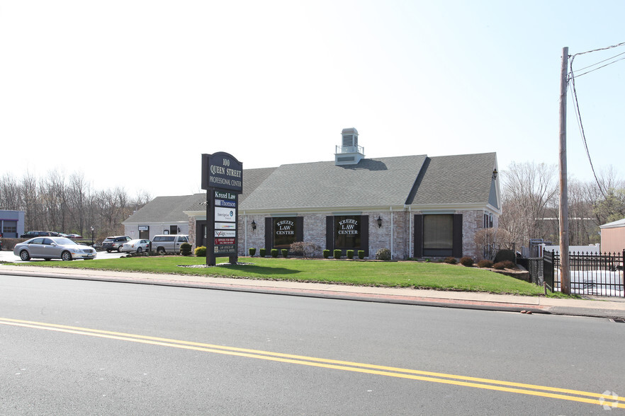 100 Queen St, Southington, CT for lease - Building Photo - Image 2 of 10