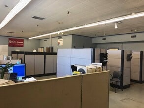 127 W 28th St, Charlotte, NC for lease Interior Photo- Image 2 of 4