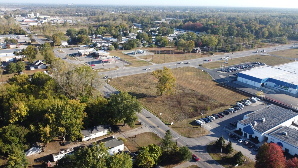 8257 W Central Ave, Toledo, OH à vendre - Photo du bâtiment - Image 2 de 9