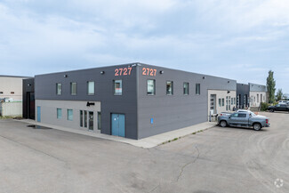 Plus de détails pour 2727-2755 Centre Ave SE, Calgary, AB - Industriel à louer