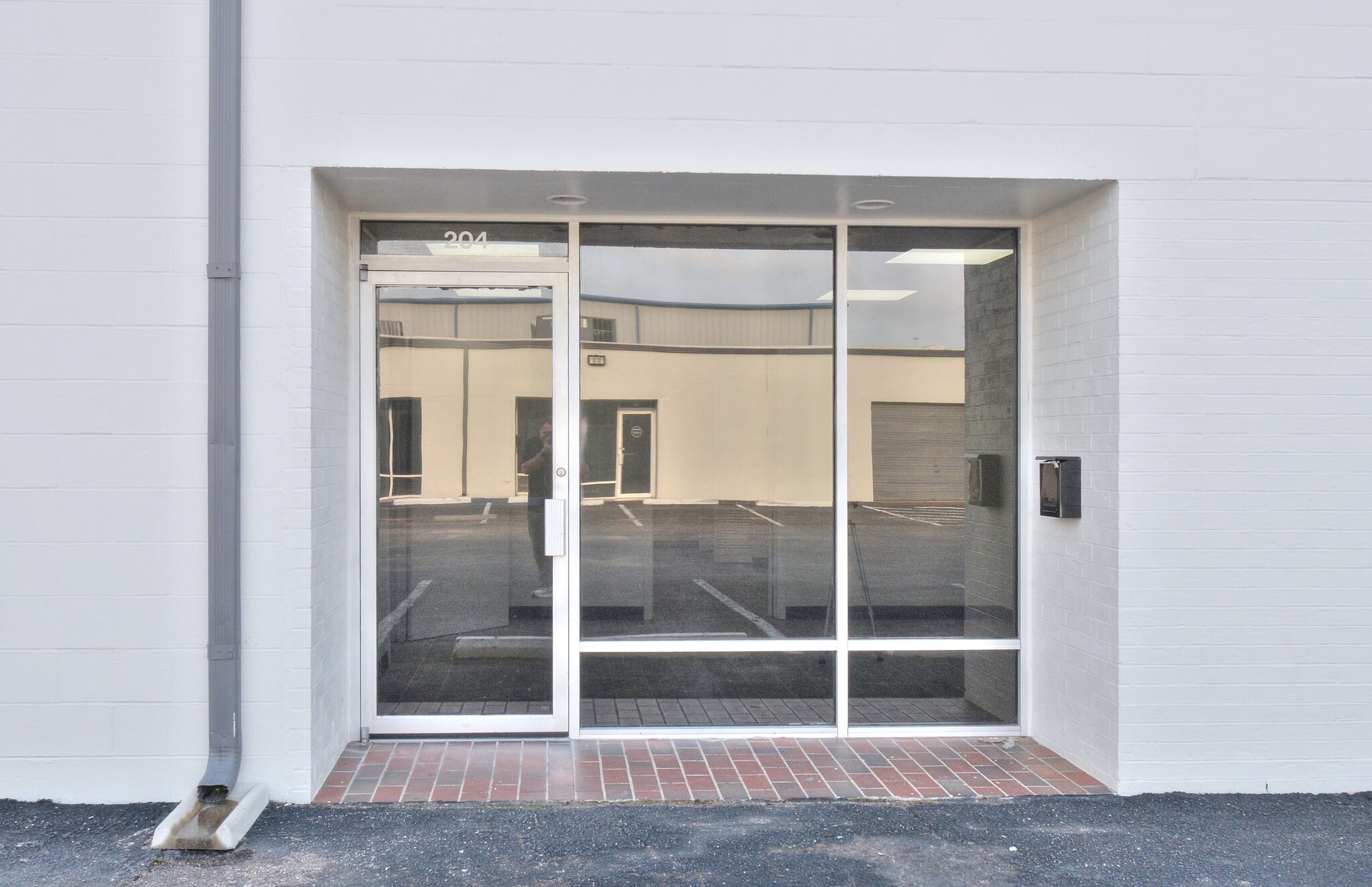 4901 Milwee St, Houston, TX for lease Interior Photo- Image 1 of 5