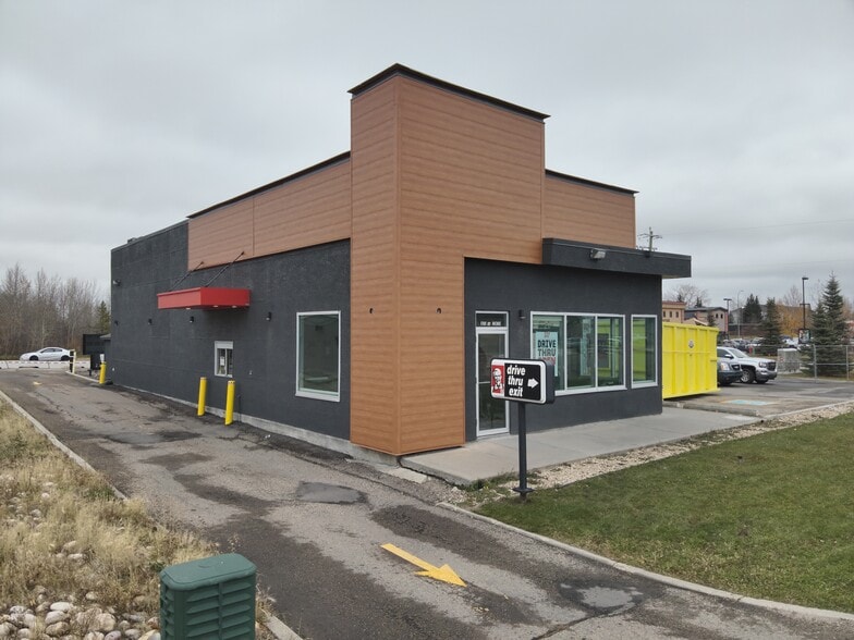 4901 44 Ave, Stony Plain, AB for sale - Building Photo - Image 3 of 3