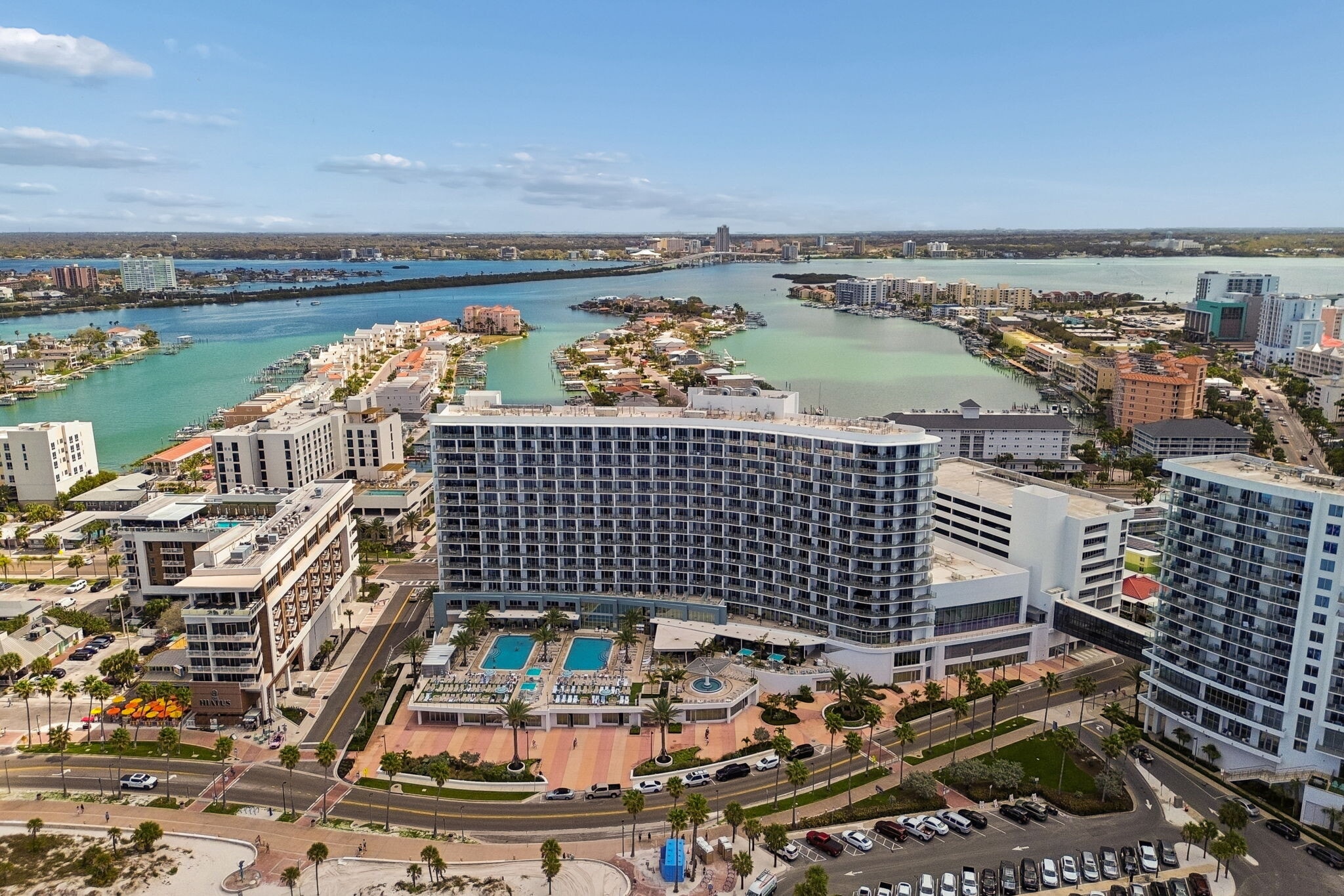 400 Coronado Dr, Clearwater Beach, FL for lease Primary Photo- Image 1 of 24