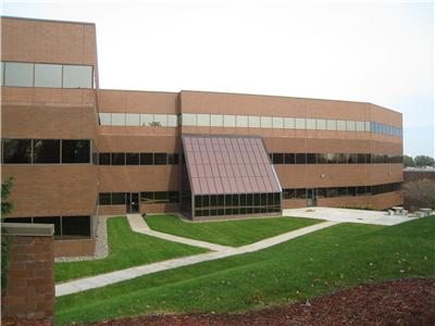 5101 Shady Oak Rd, Minnetonka, MN for lease Building Photo- Image 1 of 7