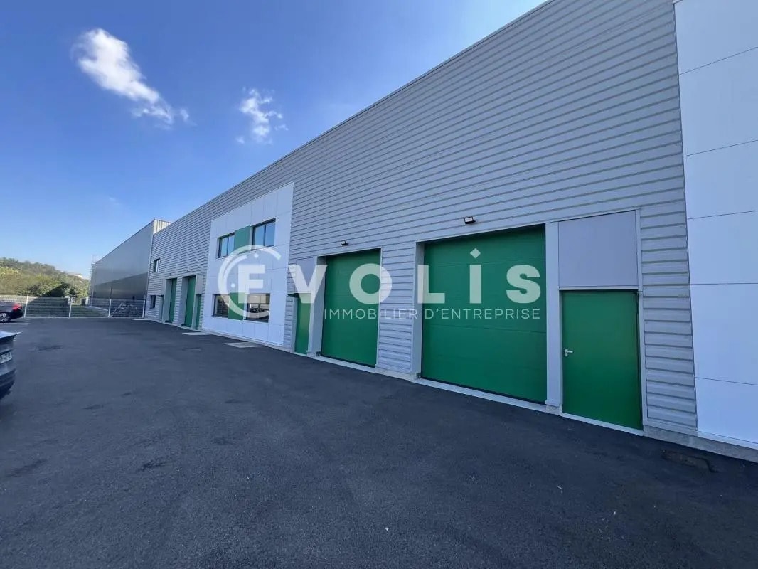 Flex in Vourles for lease Building Photo- Image 1 of 5