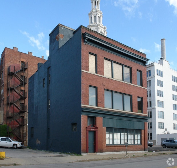 348 Ellicott St, Buffalo, NY for sale - Primary Photo - Image 1 of 2