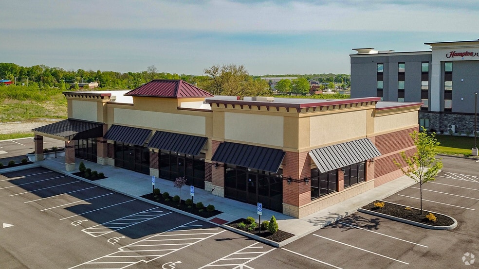 167-175 Hospitality Dr, Xenia, OH à louer - Photo du bâtiment - Image 2 de 3