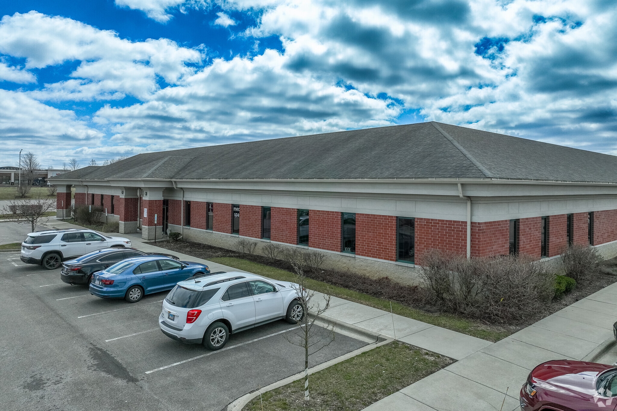 2971 Algonquin Rd, Algonquin, IL for lease Primary Photo- Image 1 of 10