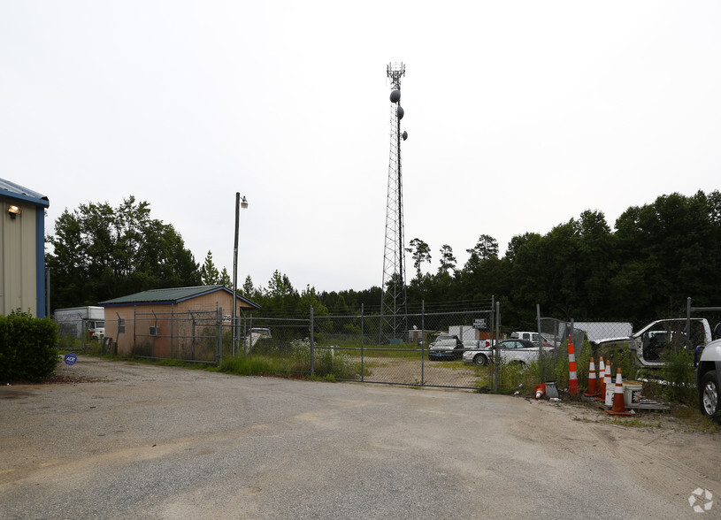 7746 Us-70 bus Hwy, Clayton, NC à vendre - Photo du bâtiment - Image 2 de 4