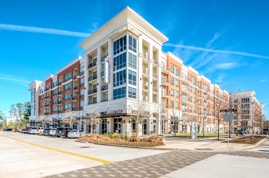 1600 Springwoods Plaza Dr, Spring, TX à louer - Photo du bâtiment - Image 3 de 7