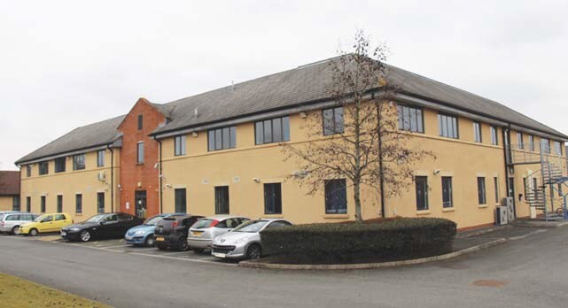 Lancaster Pl, Swindon à vendre - Photo du bâtiment - Image 2 de 7