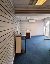 1 Park St, Wombwell for lease Interior Photo- Image 2 of 3