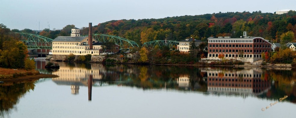 1 Bowdoin Mill Is, Topsham, ME à vendre - Photo du b timent - Image 1 de 1