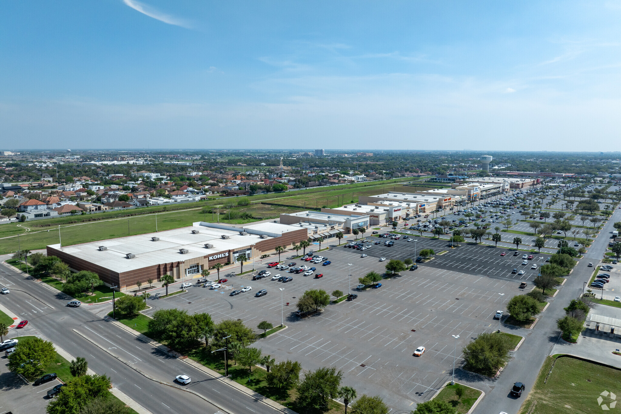 7600 N 10th St, McAllen, TX à louer Photo principale- Image 1 de 15