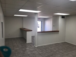 6991-6995 NW 82nd Ave, Miami, FL for lease Interior Photo- Image 2 of 11