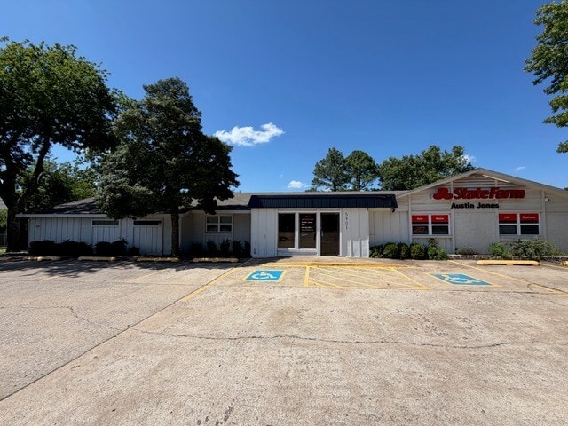 5401 E 71st St, Tulsa, OK à louer Photo du bâtiment- Image 1 de 13