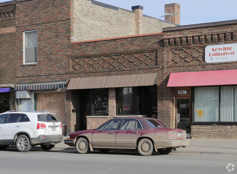 905 Cloquet Ave, Cloquet, MN à louer - Photo du bâtiment - Image 3 de 3