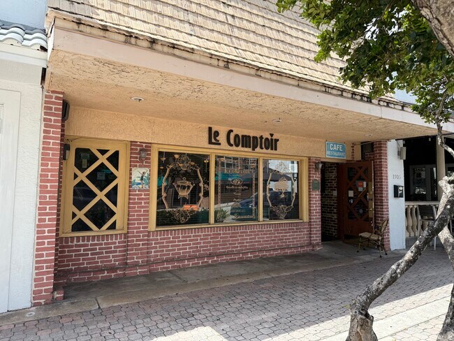 More details for 1902 Harrison St, Hollywood, FL - Retail for Lease