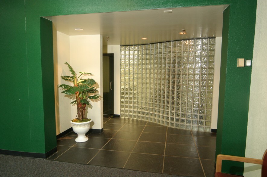 401 Gilbert Dr, Lubbock, TX à louer - Photo intérieure - Image 2 de 12