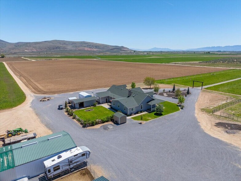 478-505 Laura Rd, Litchfield, CA à vendre - Photo du bâtiment - Image 3 de 91