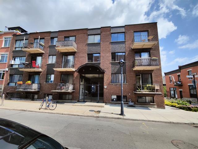 4655 Rue Rivard, Montréal, QC à vendre - Photo principale - Image 1 de 1
