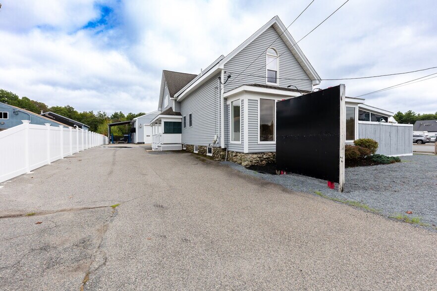 280 Washington St, North Easton, MA à vendre - Photo du bâtiment - Image 3 de 58