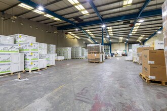 Bell Close, Plymouth for lease Interior Photo- Image 2 of 2