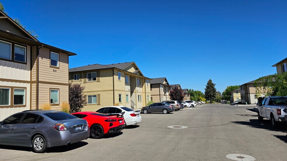 509-523 N Rose St, Twin Falls, ID à vendre - Photo du bâtiment - Image 3 de 12