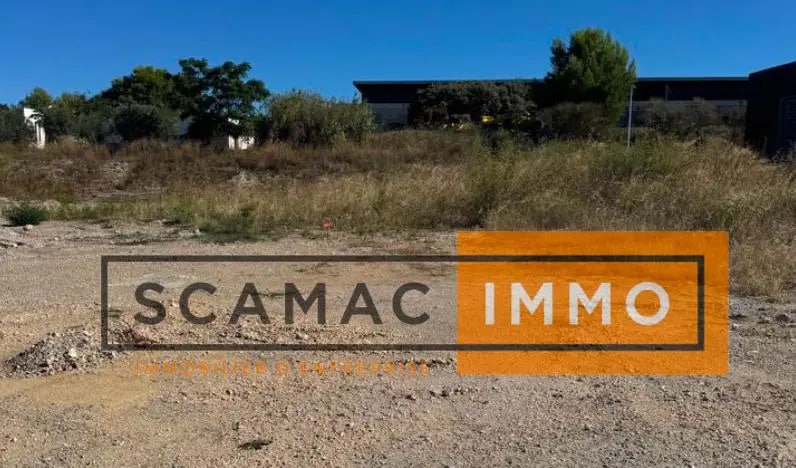 Land in Lambesc for lease - Building Photo - Image 2 of 3