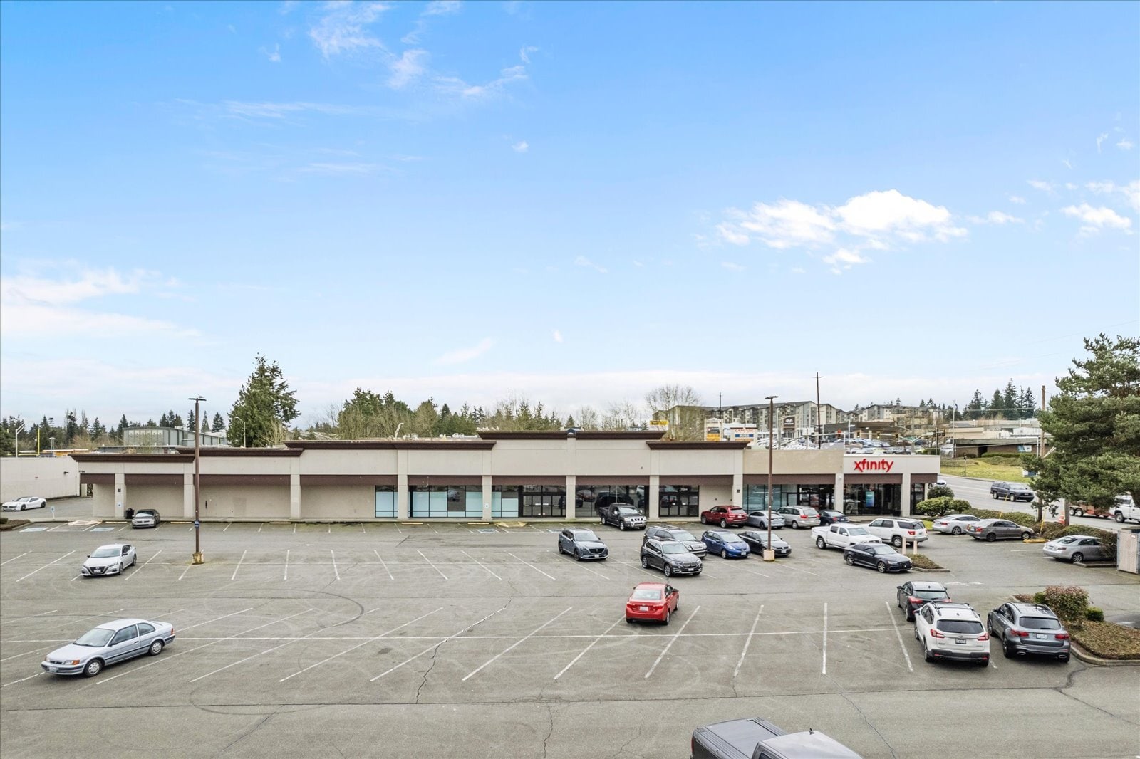 7601-7621 Evergreen Way, Everett, WA à louer Photo du bâtiment- Image 1 de 1