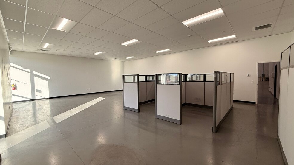 4616 S Beehive Dr, St George, UT for lease - Building Photo - Image 3 of 18