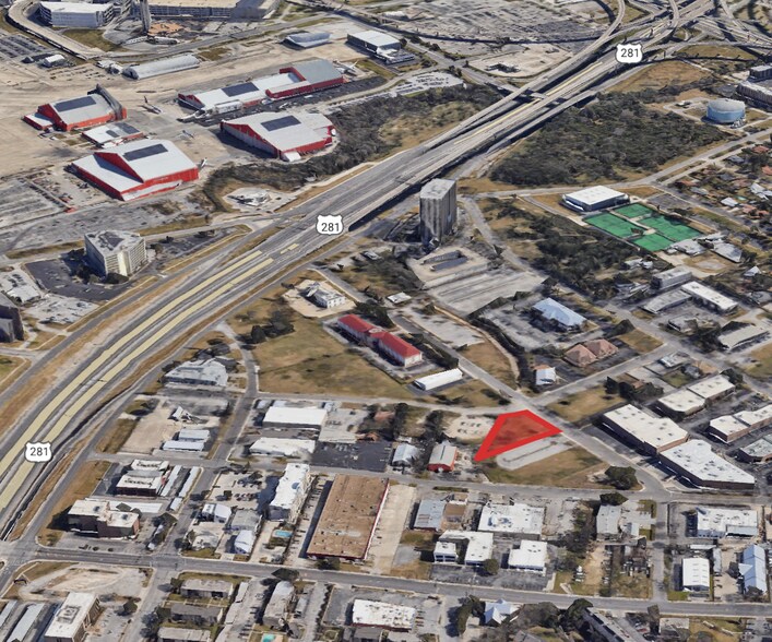 243 Wolfe Rd, San Antonio, TX à vendre - Photo du bâtiment - Image 2 de 9