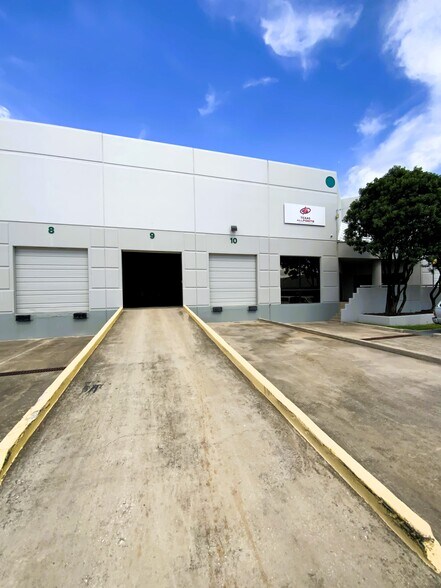 8606 Wall St, Austin, TX à louer - Photo du bâtiment - Image 2 de 8