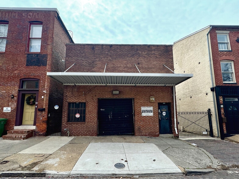 1207 Hollins St, Baltimore, MD for sale - Primary Photo - Image 1 of 13