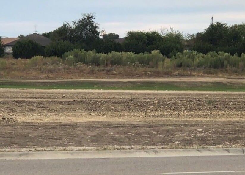 2981 Rosewood Dr, Killeen, TX for sale - Building Photo - Image 1 of 2