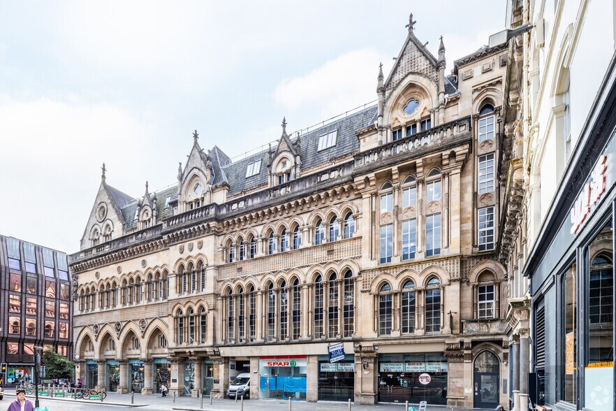 77 Nelson Mandela Pl, Glasgow à louer - Photo du bâtiment - Image 2 de 3