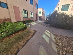 9222 Teddy Ln, Lone Tree, CO for lease Building Photo- Image 2 of 7