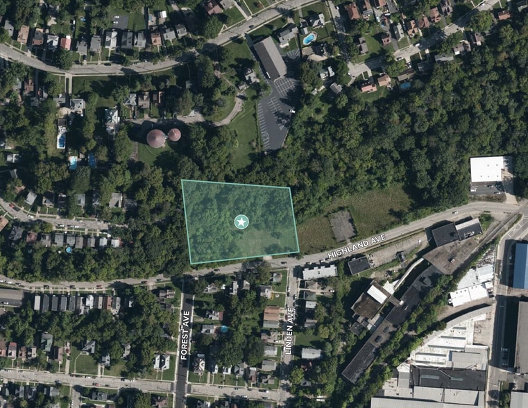 2490 Highland Ave, Cincinnati, OH for sale - Primary Photo - Image 1 of 1